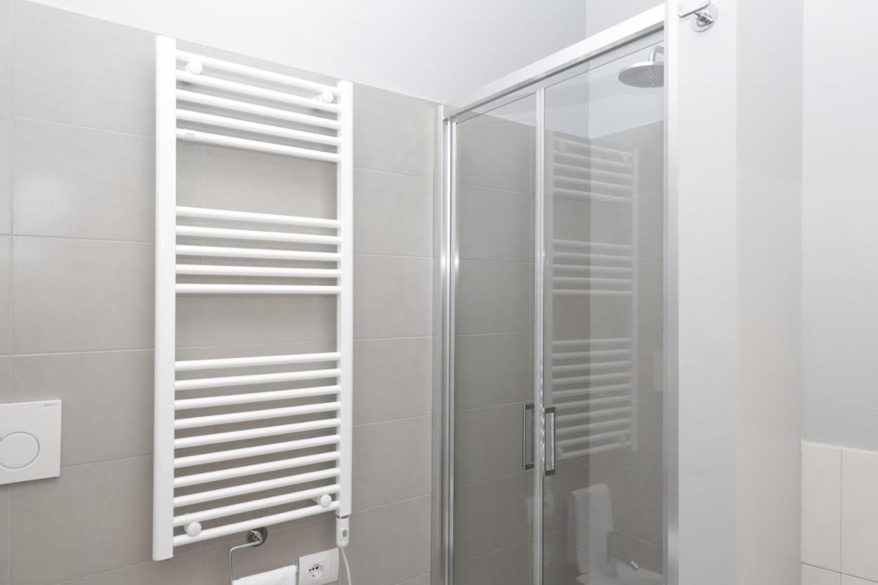 Hemeras Boutique Homes - 2 Luxury Apartments In The City Center Milan Luaran gambar