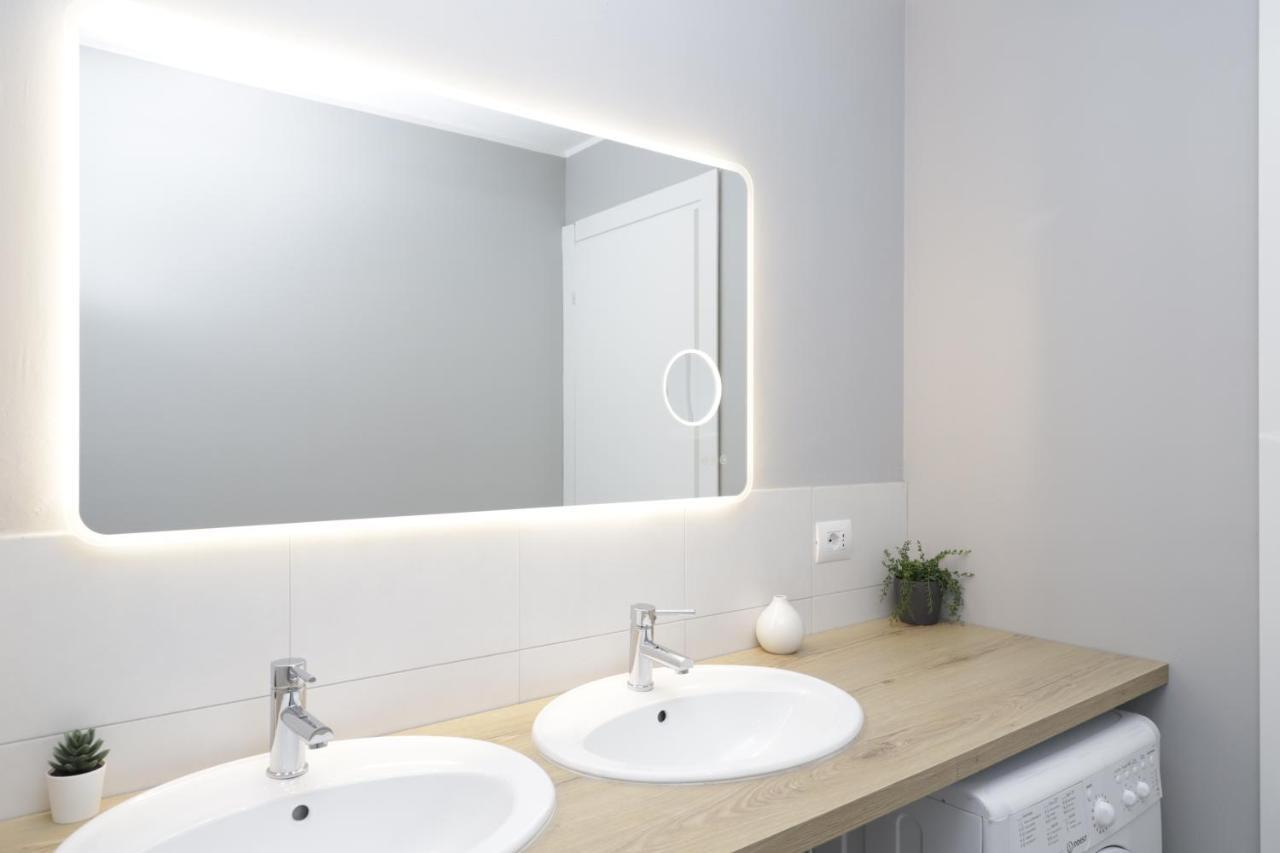 Hemeras Boutique Homes - 2 Luxury Apartments In The City Center Milan Luaran gambar